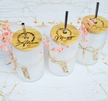 Trinkglas mit Bambusdeckel, Geschenk Freundin, Familie, Schwester, Bruder