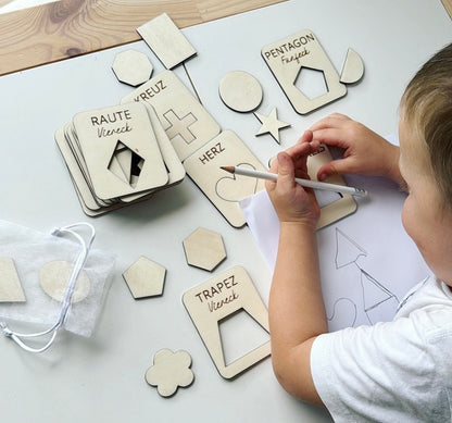 Geometrische Holz Formen zum Nachspuren, Schablonen zur Übung für die Stift Griffhaltung und Schwungübung