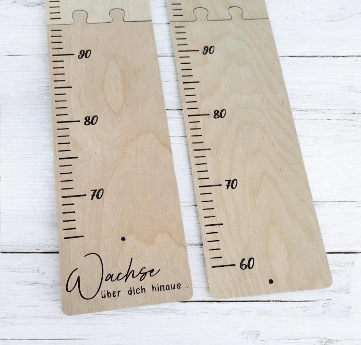 Messlatte Monogramm Name & Regenbogen, Wachstumsleiste mit Fotohalter und Spruch