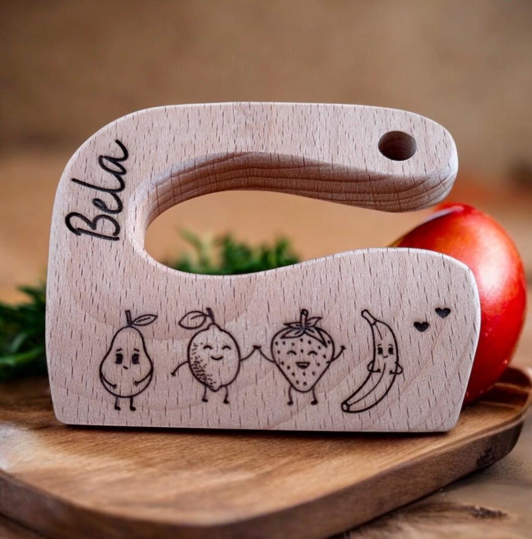 Kindermesser aus Buchen Holz, Essen Zubereitung mit Kindern, Obst und Gemüse schneiden