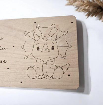 Frühstücksbrett mit süßem Triceratops, Schneidebrett mit Dino Motiv
