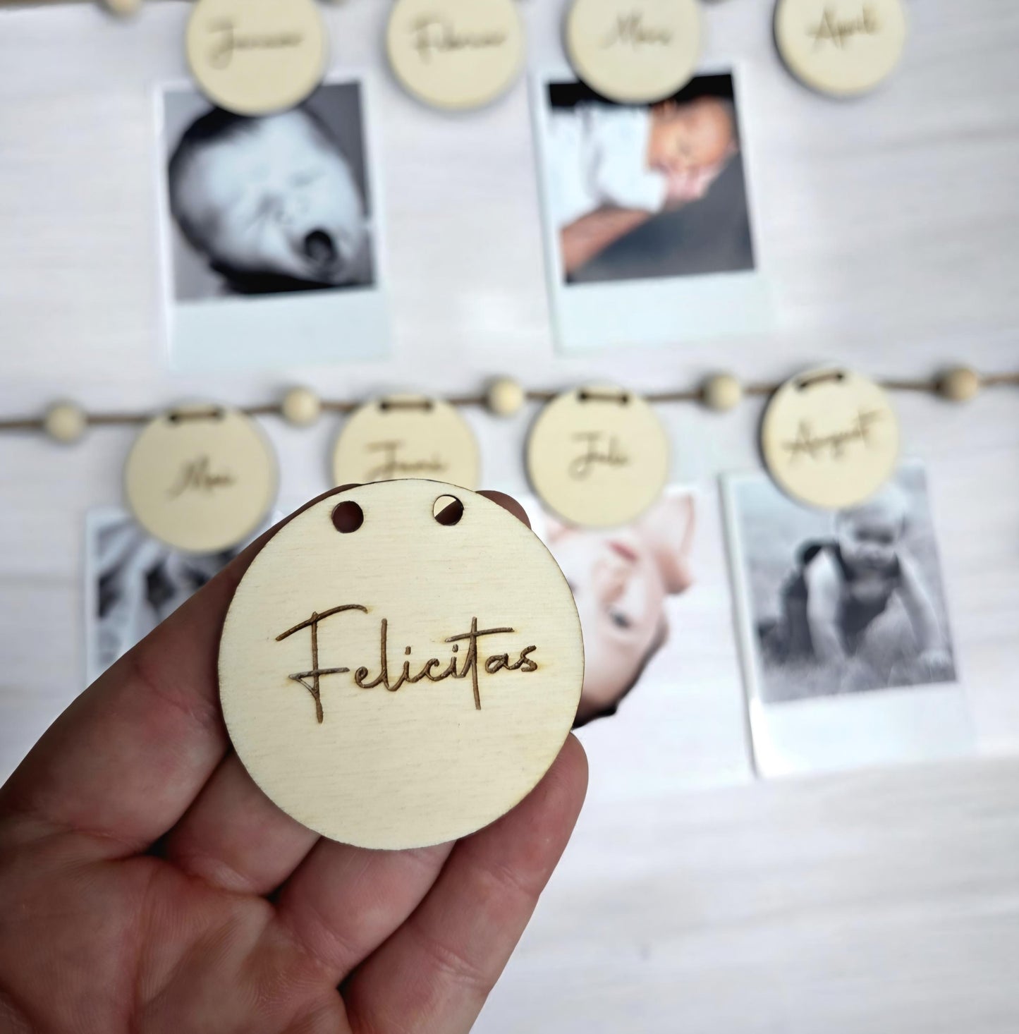 Girlande 13 - 24 Monate mit Tier Motiven, DIY Wanddekoration & Foto Banner für den 2. Geburtstag
