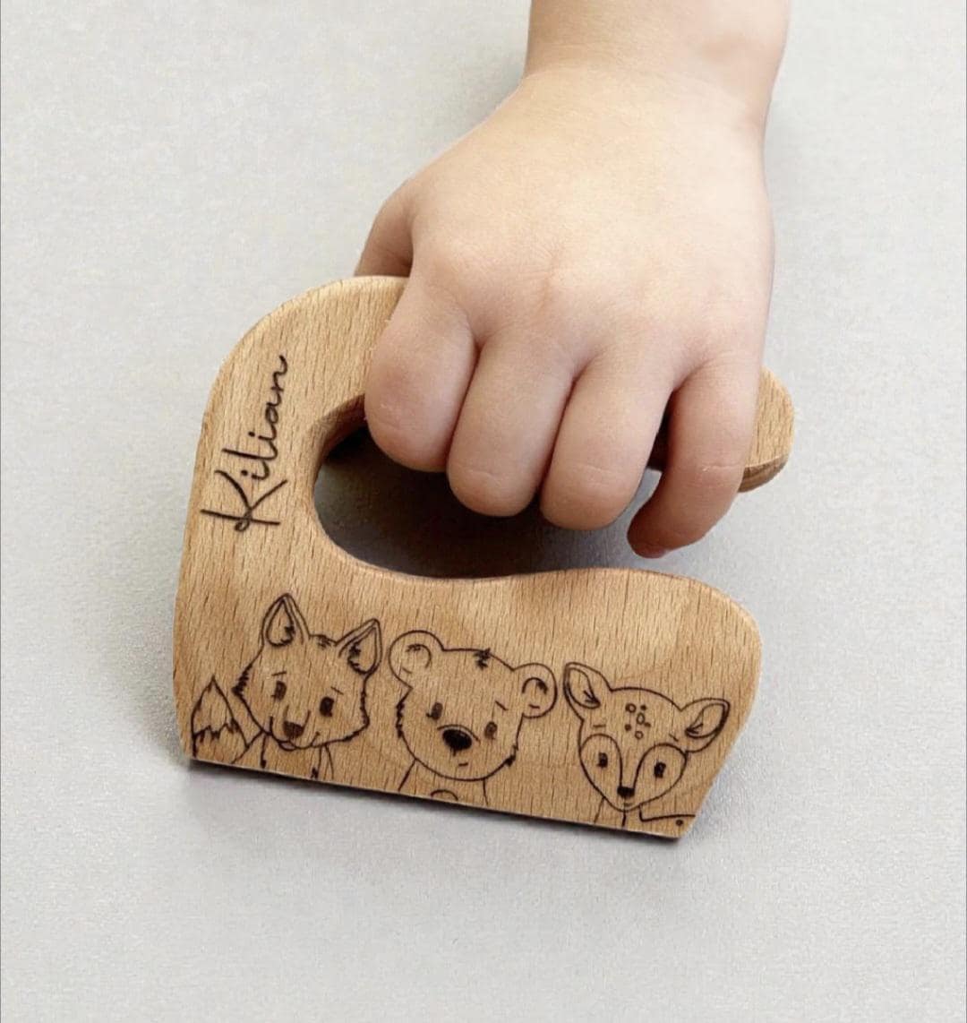 Kindermesser aus Buchen Holz, Essen Zubereitung mit Kindern, Obst und Gemüse schneiden