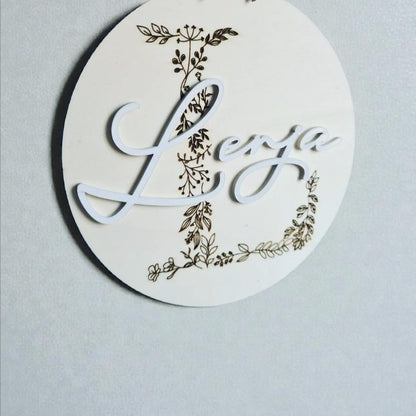 Türschild Floral Monogramm Buchstabe aus Holz und Acryl mit 3D Namen