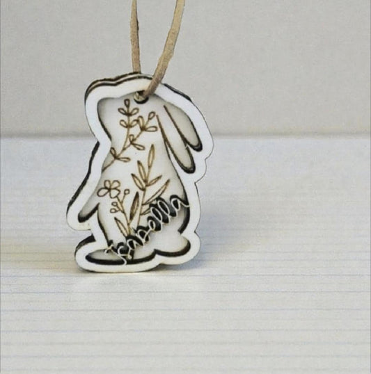 Holz Osteranhänger 3D Schriftzug mit Blumen, Hasen Silhouette, Anhänger für den Osterkorb