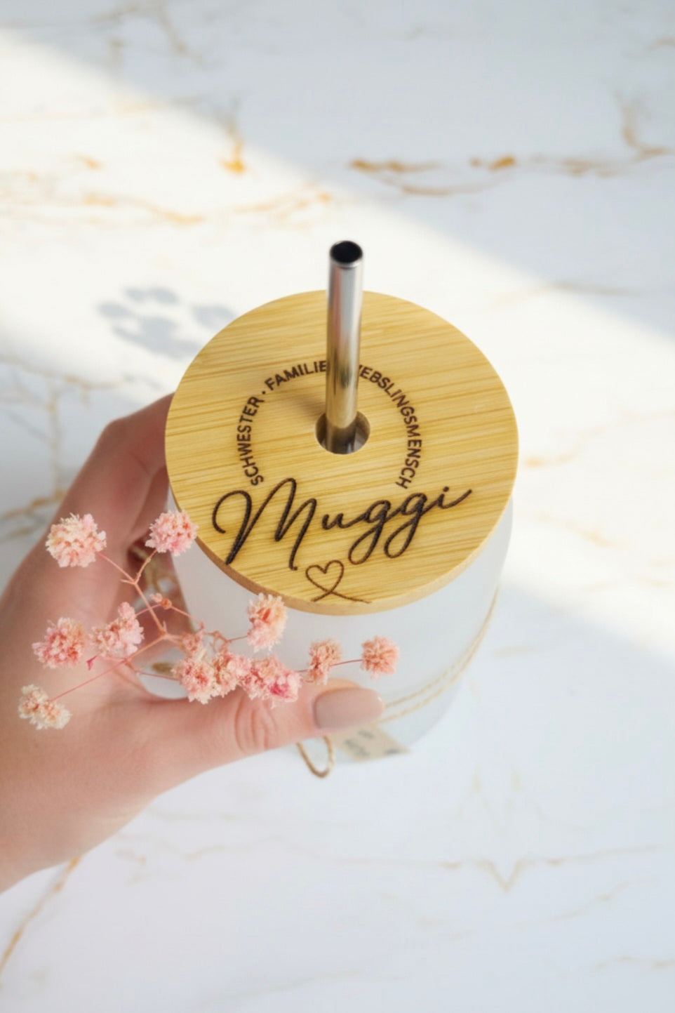 Trinkglas mit Bambusdeckel, Geschenk Freundin, Familie, Schwester, Bruder